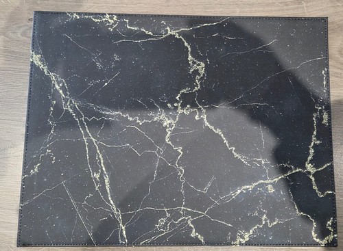 Black marble effect placemats - marble,